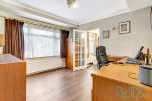 Photo 24- click for photo gallery